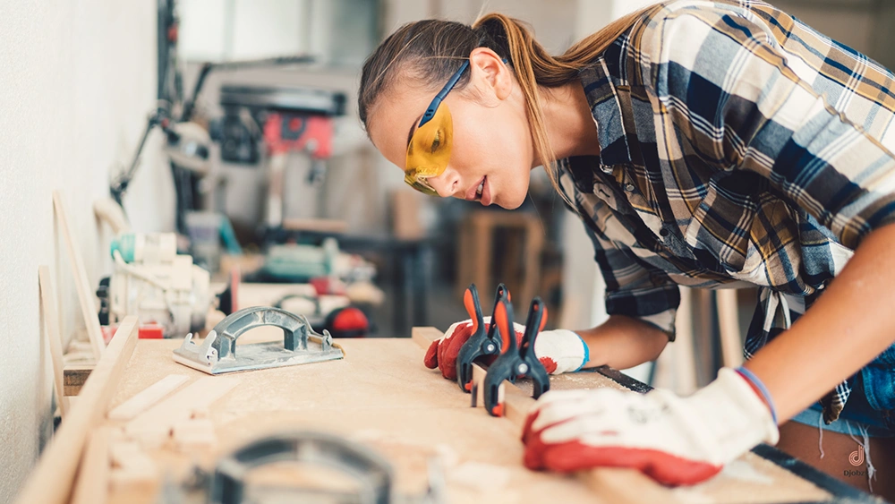 How to Hire Tradespeople in Vancouver Without an Agency
